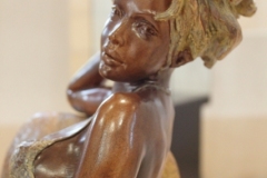 eos_1935
